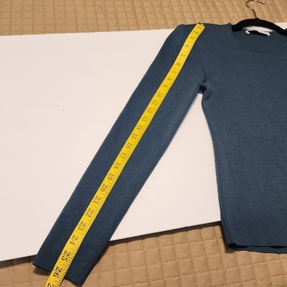 Zara sweater size L Sea Foam Green solid shoulder pads - Picture 7 of 9